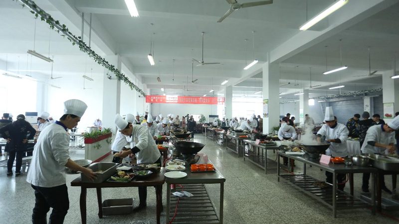 那么，如何判断米面制品的性价比高低呢？以下是一些参考标准：